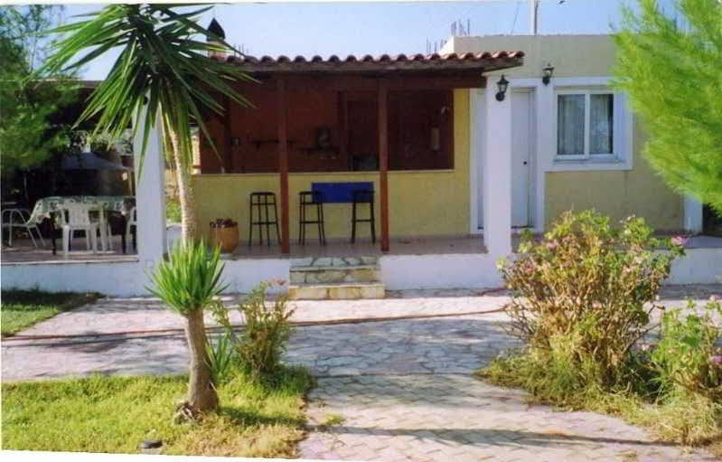 Karavádhos Pegasos Studios מראה חיצוני תמונה